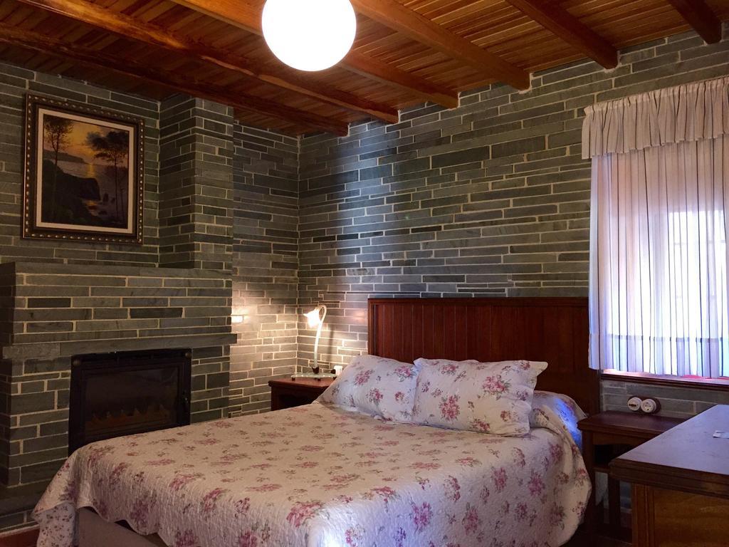 Apartamentos Rurales Casa Ron Coana エクステリア 写真